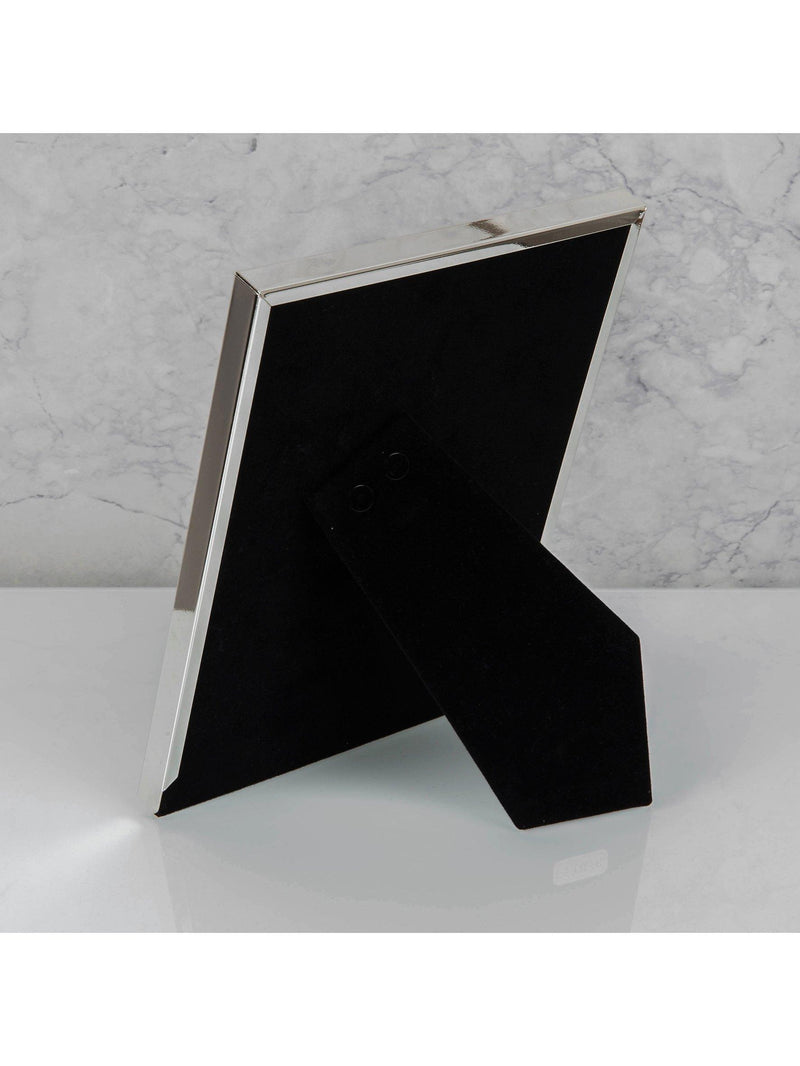 Elegance by Impressions silver plated ribbed photo frame - British product