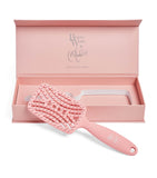 Beauty Works x Huda detangling brush - British product