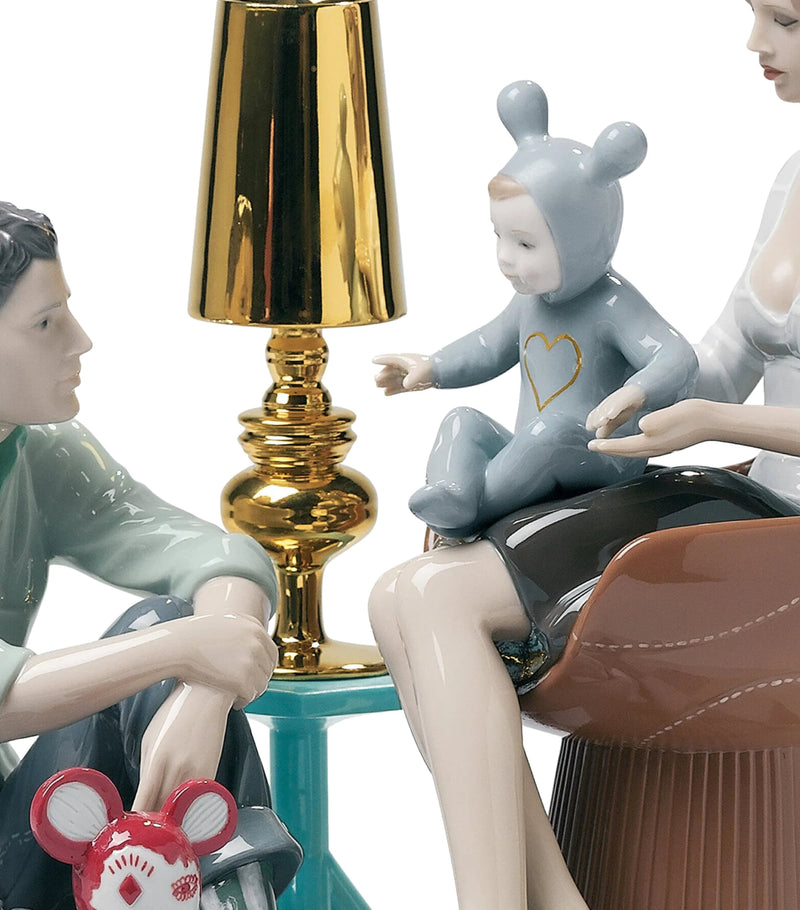 Lladró The Family Portrait Figurine