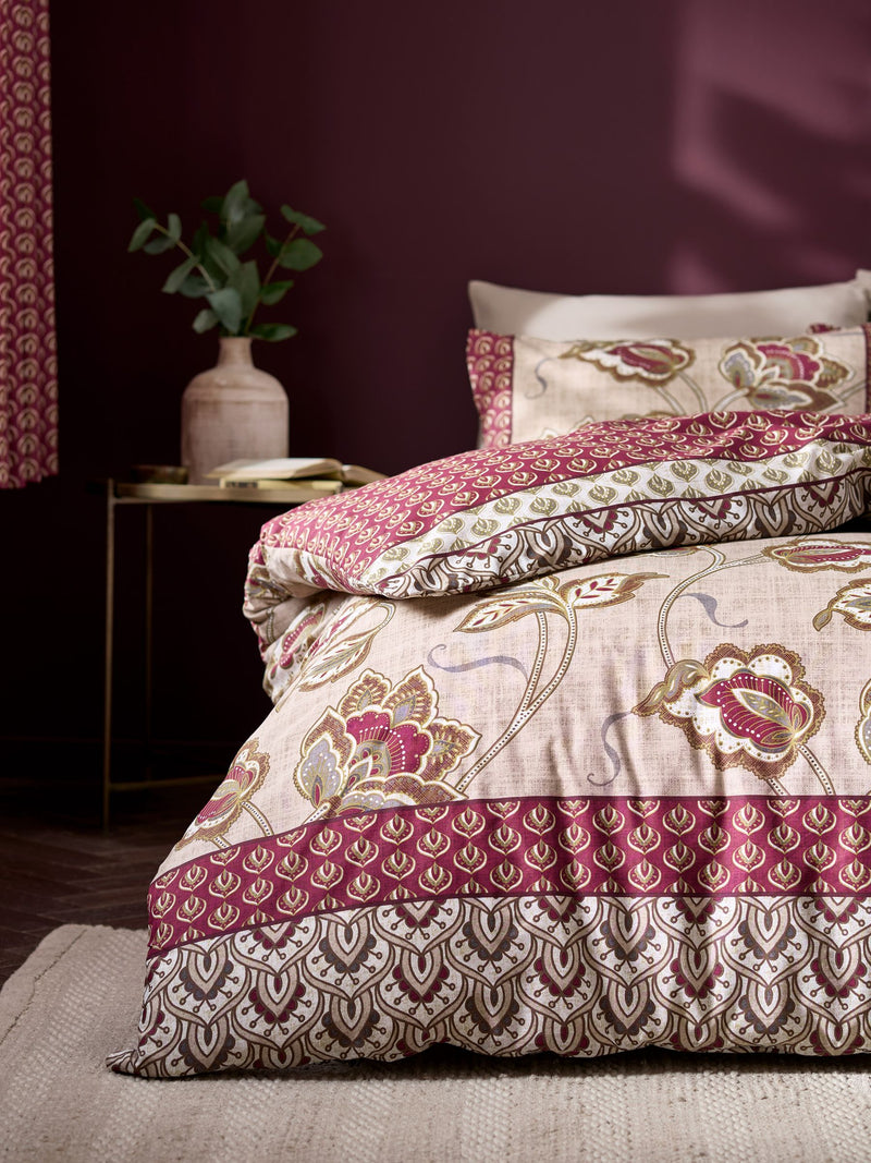 Catherine Lansfield Red Kashmir duvet cover and pillowcase set - British product