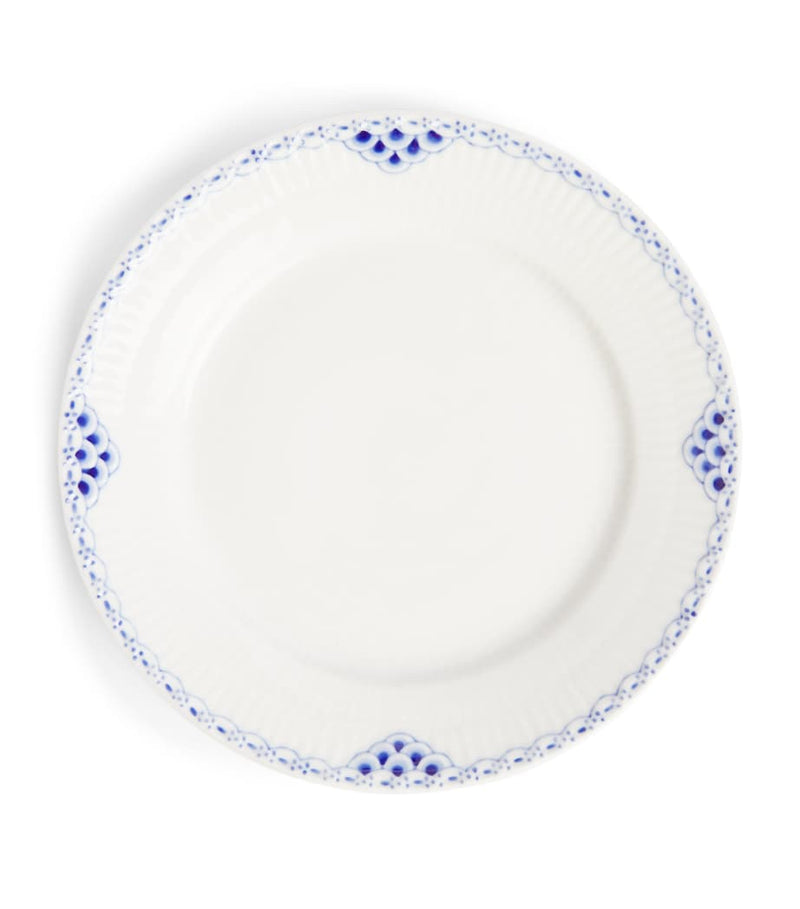 Royal Copenhagen Princess pattern porcelain plate 19cm, imported from the UK