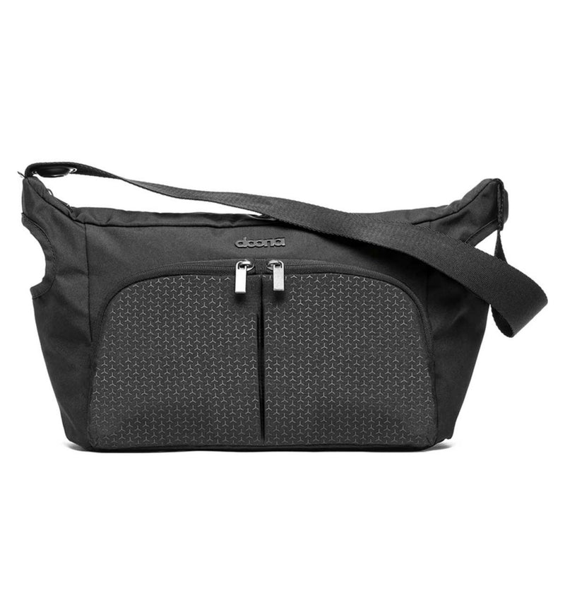 Doona Essentials Bag for baby essentials - British product