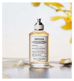 Maison Margiela Beach Walk Eau De Toilette 30ml, imported from the UK