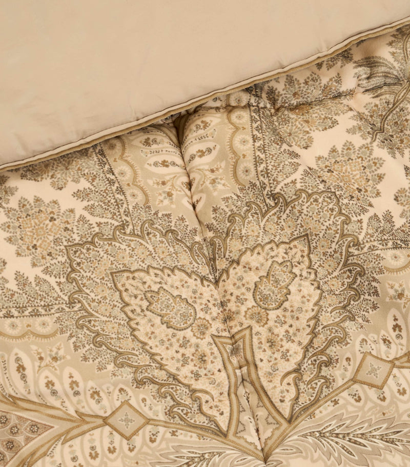 Etro Cotton Quilted Kiri Bedspread (270cm x 270cm)