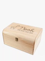 Personalised Baby Giraffe Keepsake Chest with Engraved Name and Message