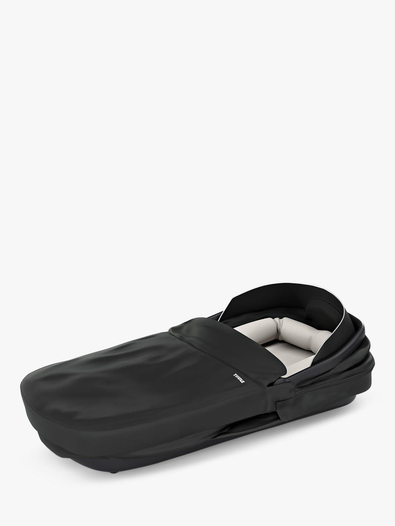 Thule bassinet black (British brand)