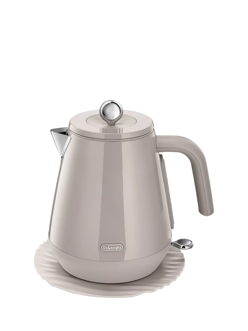 De'Longhi electric kettle 1.7L - British product