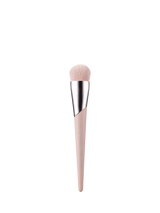 Fenty Beauty Full Bodied Foundation Brush 110 Makeup Brush