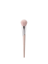 Tapered Paw-Shaped Sculpting Bronzer Brush