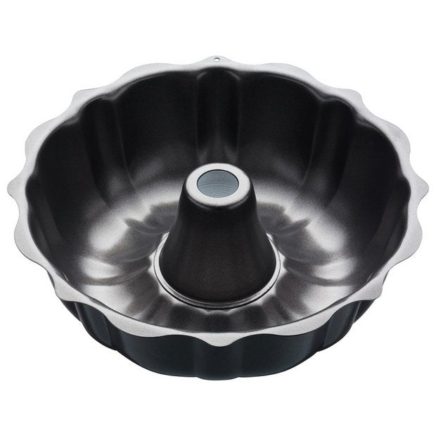 Masterclass Carbon Steel Bundt Tin 27cm, imported from the UK