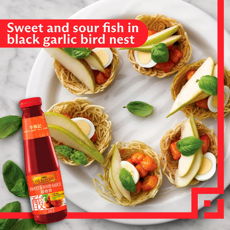 Lee Kum Kee Sweet & Sour Sauce 240g, UK version