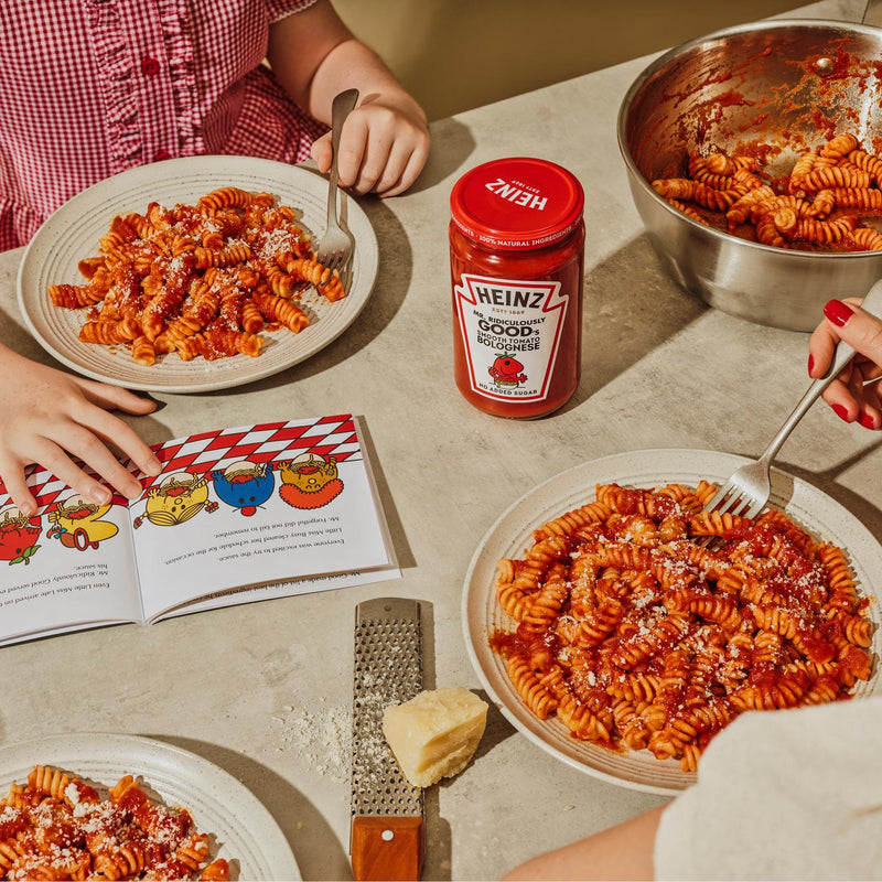 Heinz Mr Ridiculously Good smooth bolognese sauce 490g, UK version