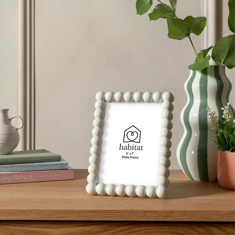 Habitat bobble picture frame white 5x7 inch, UK version