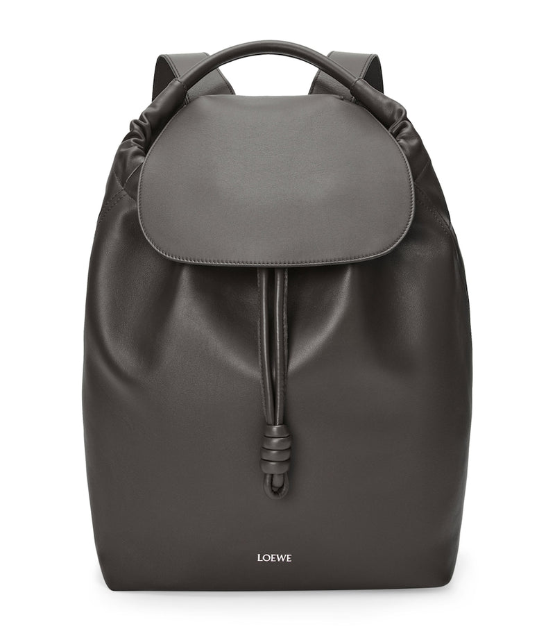 Scratch-Resistant Grained Leather Backpack with Buckle Fastening