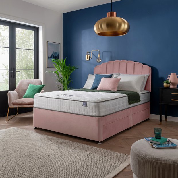 Silentnight double divan bed in pink (British brand)