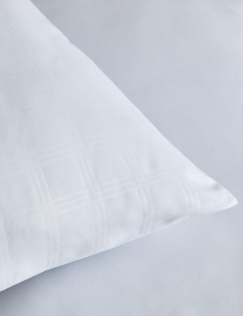 2 Pack Warm & Toasty Medium Pillows