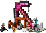 LEGO Minecraft Pickaxe Mine set 530 pieces (British brand)