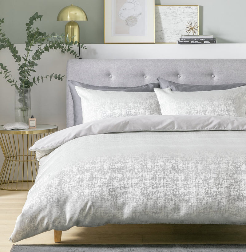 Habitat distressed jacquard silver duvet cover set king size, UK version