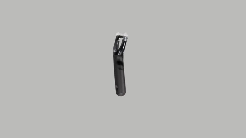 OXO Julienne Peeler with safety cover - British product