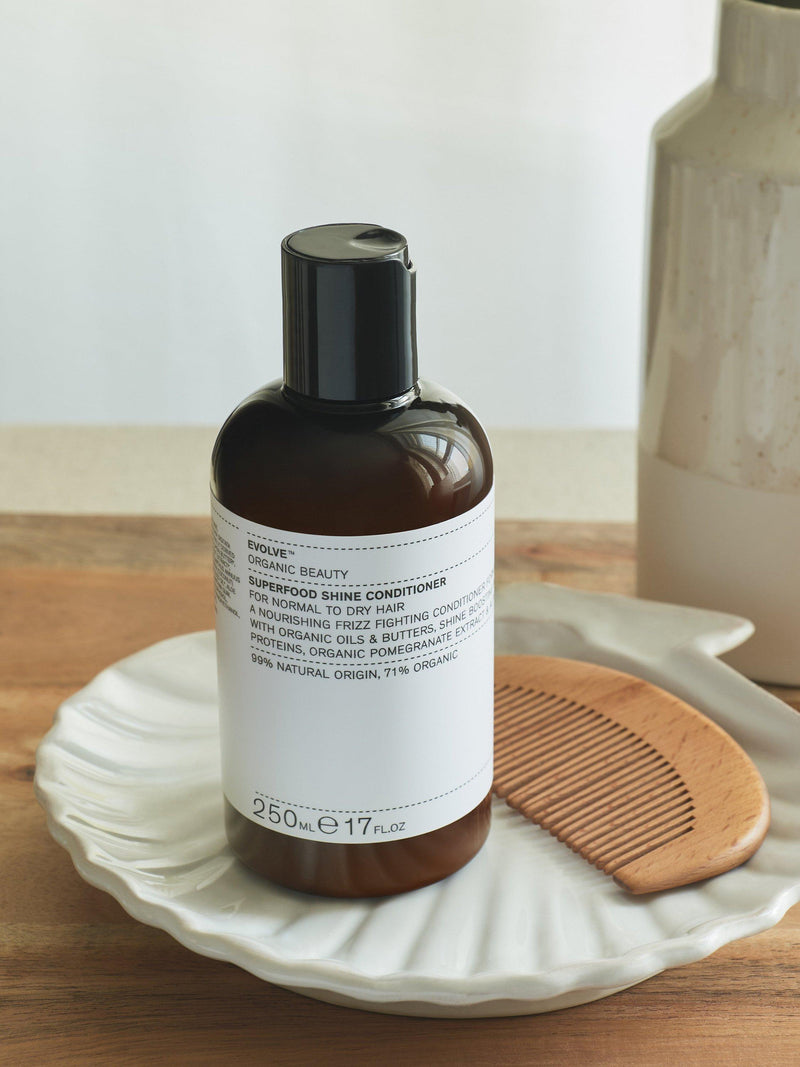 Evolve Organic Beauty Superfood Shine Conditioner - British product