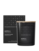 Koto Scented Candle with Vanilla and Orange Fragrance, 200g
