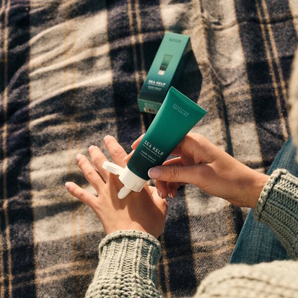 Scottish Fine Soaps Sea Kelp Hand Cream 75ml (British brand)