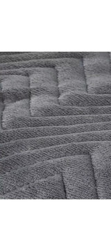 Dreamland Heated Velvet Herringbone Quilted Throw