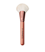 MAC 143S Bronzer Fan Brush