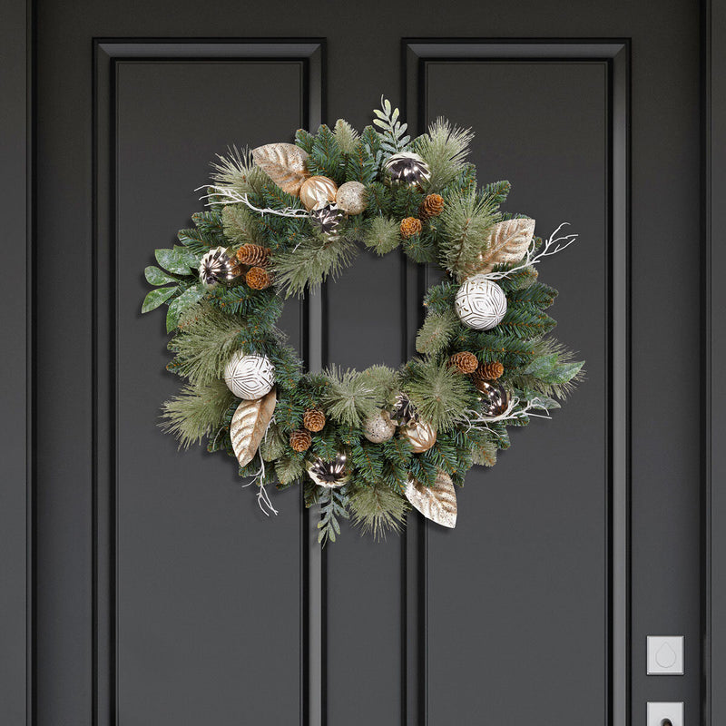 Assorted decorated Christmas unlit wreath 24 inches - British product