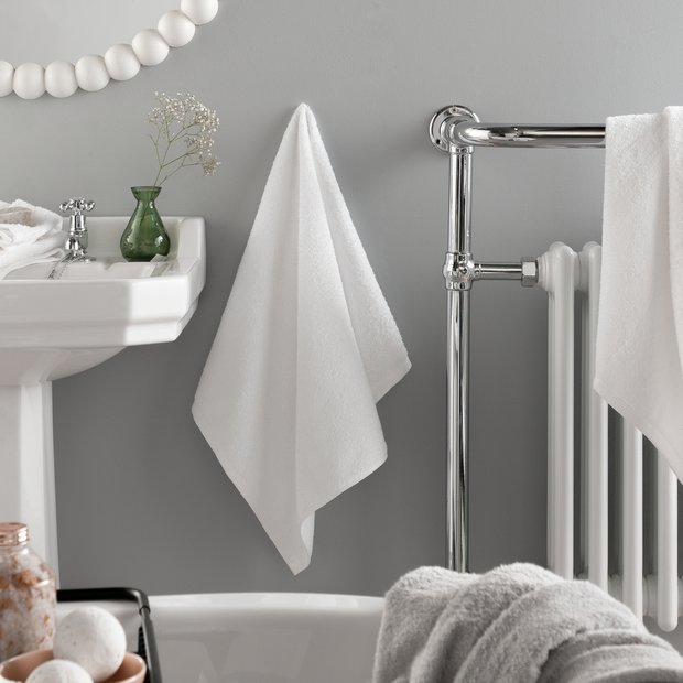 Home Essentials Super White hand towel 50x80cm, UK version