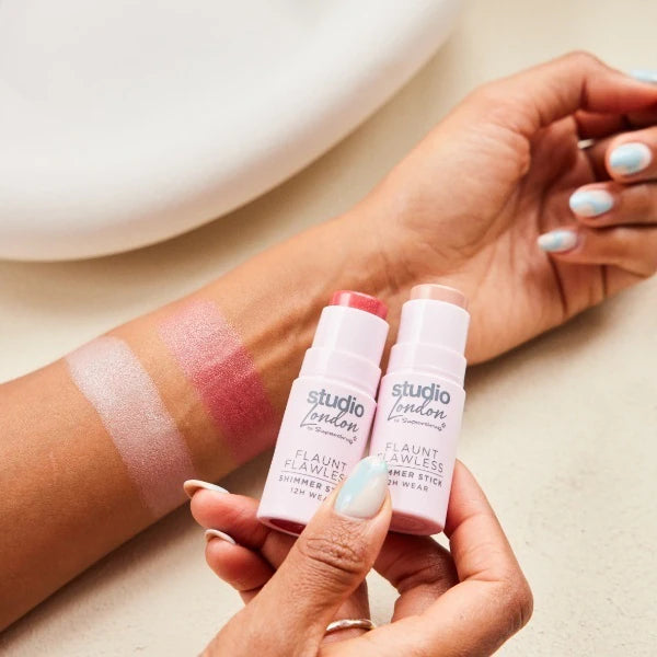 Studio London Flaunt Flawless Shimmer Stick Champagne (British brand)