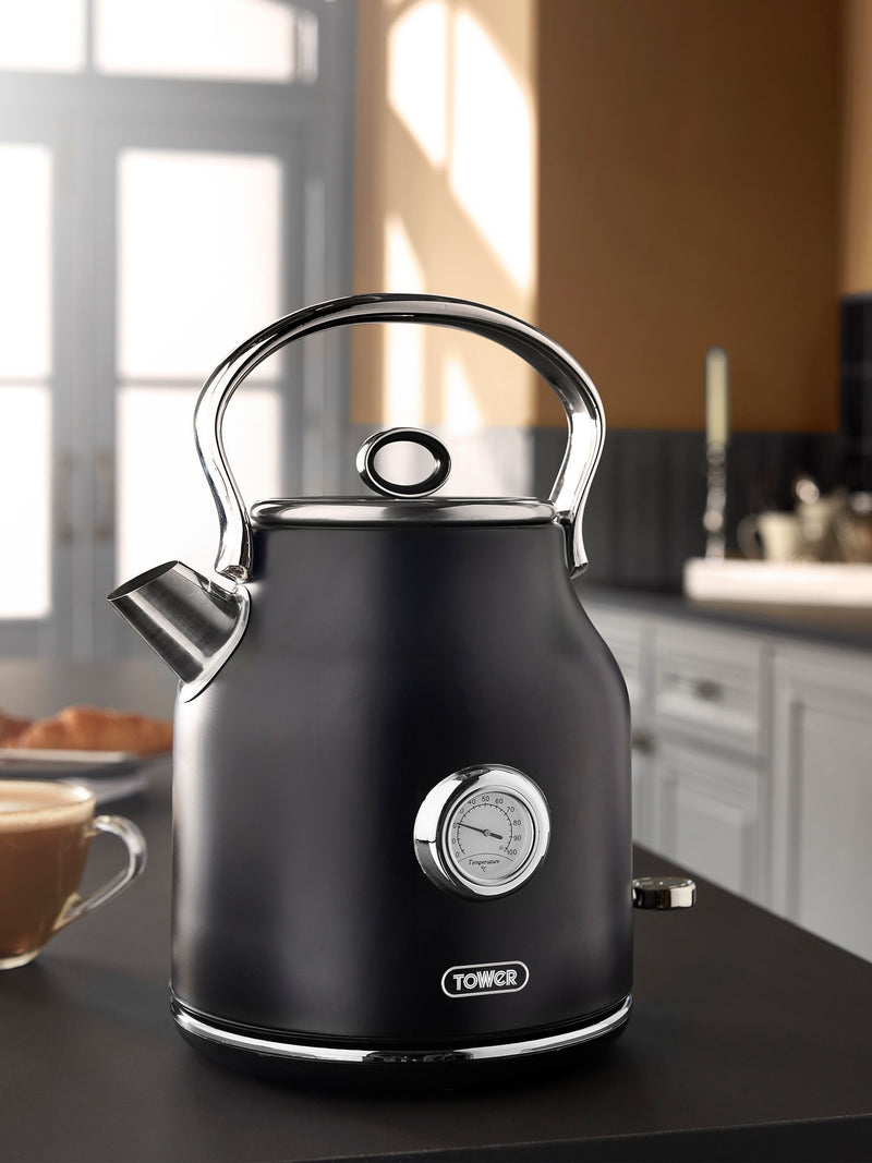 Tower Black Renaissance 1.7L kettle (British brand)