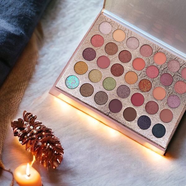 Eeve Beauty Eyeshadow Party Palette 70g