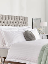 Laura Ashley White 100% Cotton Sateen 400 Thread Count Shalford Duvet Cover And Pillowcase Set