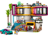 LEGO Andrea's Modern Mansion Building Set 2275 pieces - British product
