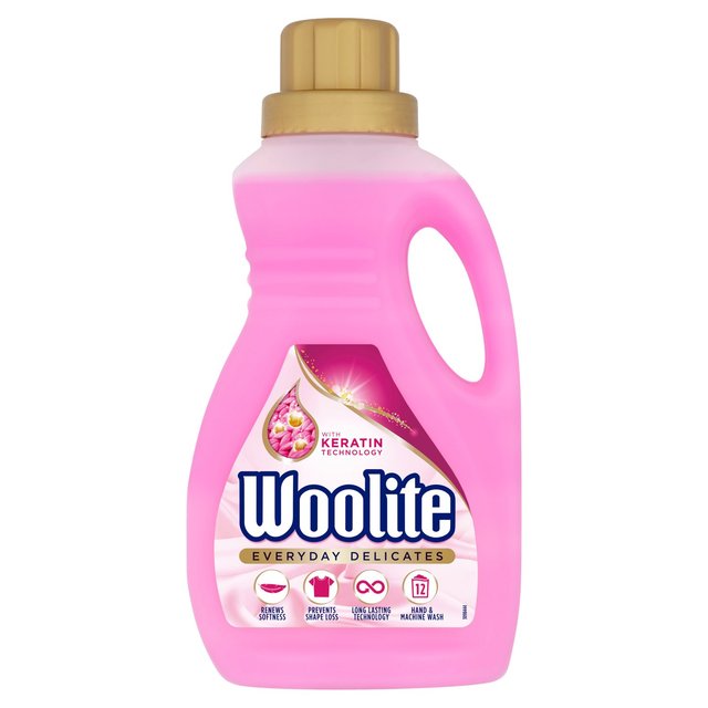 Woolite Laundry Detergent Liquid Delicates 750ml GOODS M&S