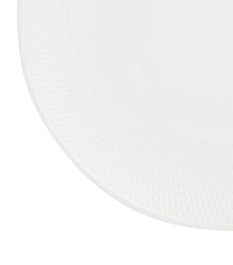 Wedgwood Gio plate 24cm (British brand)