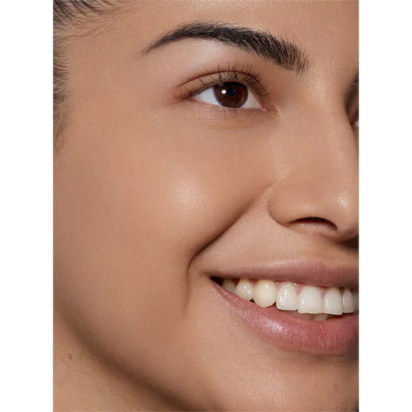 Milani Conceal 2-in-1 Foundation Medium Beige 30ml, imported from the UK