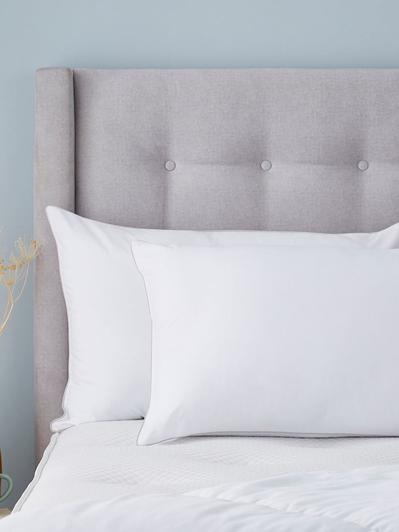 Silentnight So Snug Medium Pillows 2 Pack (British brand)