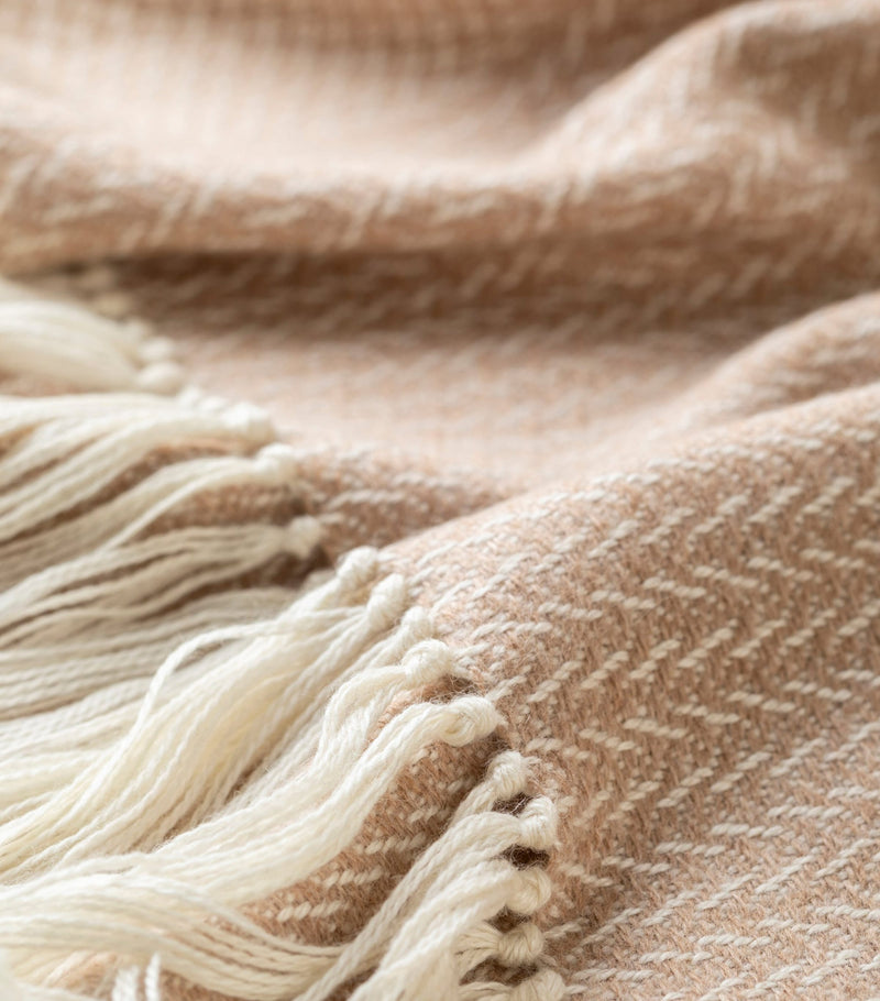 Araminta Campbell alpaca-blend Woodland Inkcap throw 150cm x 230cm - British product