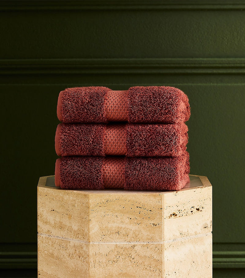 Yves Delorme Étoile Santal guest towel 55cm x 90cm (British brand)