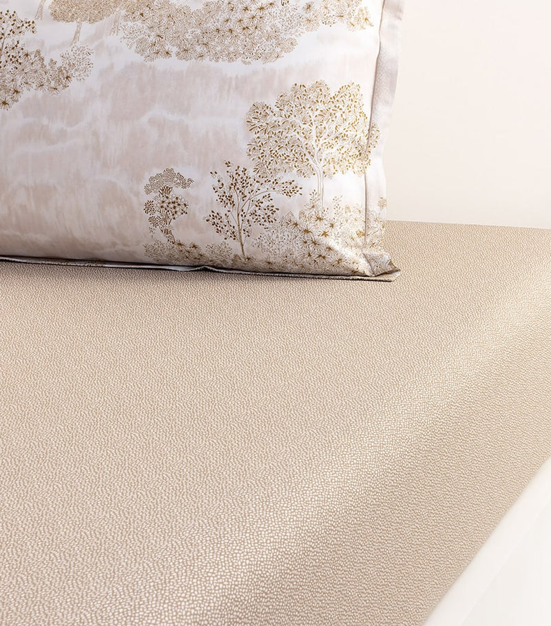 Yves Delorme double fitted sheet 140cm x 200cm (British brand)