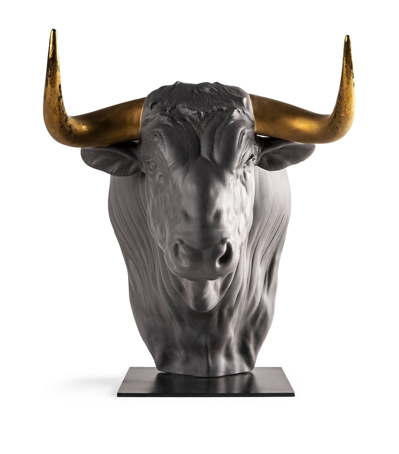 Lladró Taurus Bull Bust ceramic sculpture, UK version