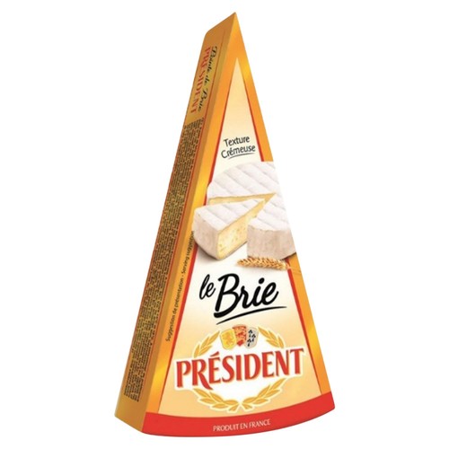 President French Brie cheese with pasteurised cow's milk, imported from the UK