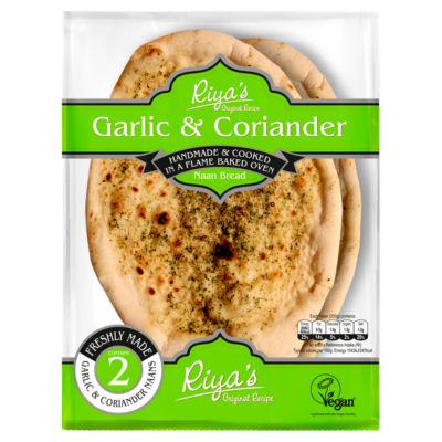 Riya's garlic and coriander naan bread 2 pack, imported from the UK