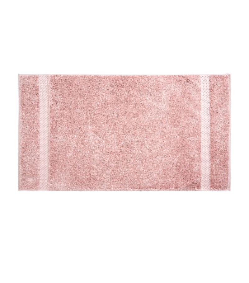 Yves Delorme Étoile bath towel 70cm x 140cm (British brand)