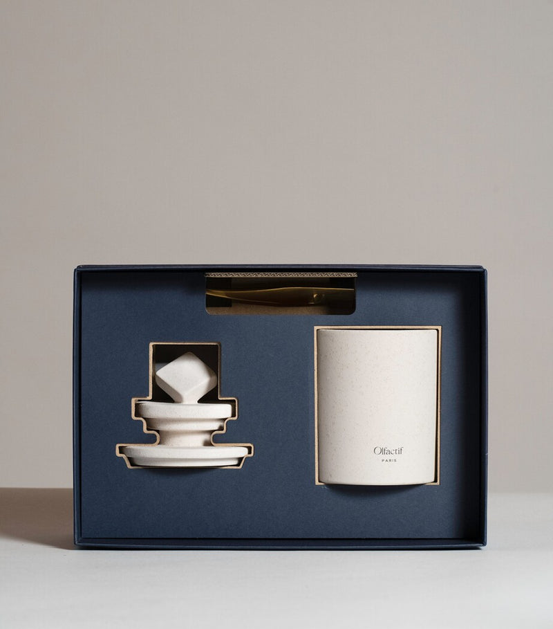 Olfactif Virgo Palo Santo candle 240g, imported from the UK
