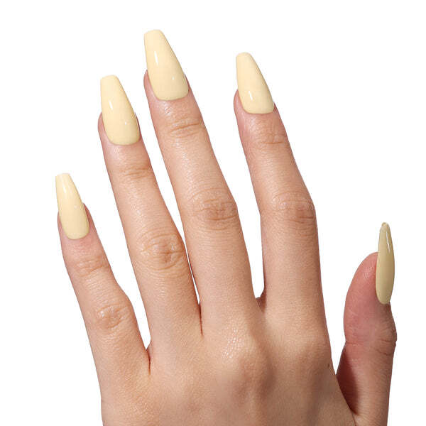 Bluesky Gel Polish Blossom Cream 10ml - British product