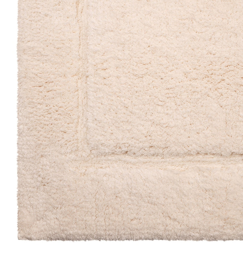 Yves Delorme Prestige bath mat 60cm x 100cm (British brand)