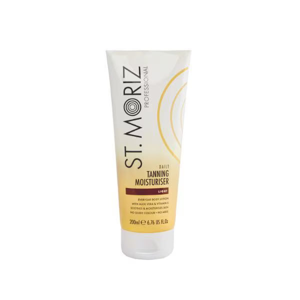 St. Moriz golden glow moisturiser 200ml (British brand)
